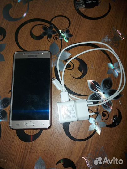 Samsung Galaxy J5 (2016), 2/16 ГБ