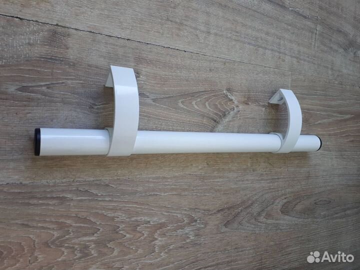 Ручки, петли, замки для дверей, балконный гарнитур