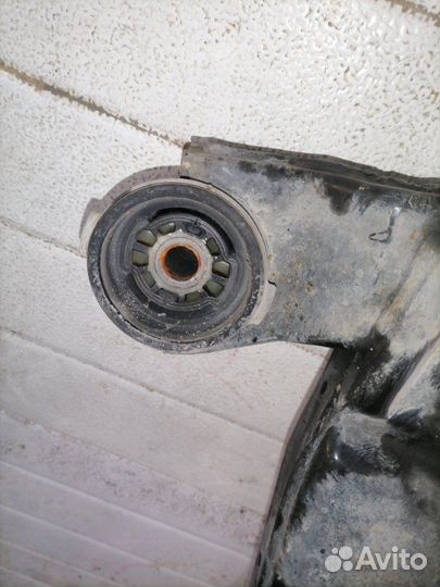 Подрамник передний Opel Astra J A14NET 2013