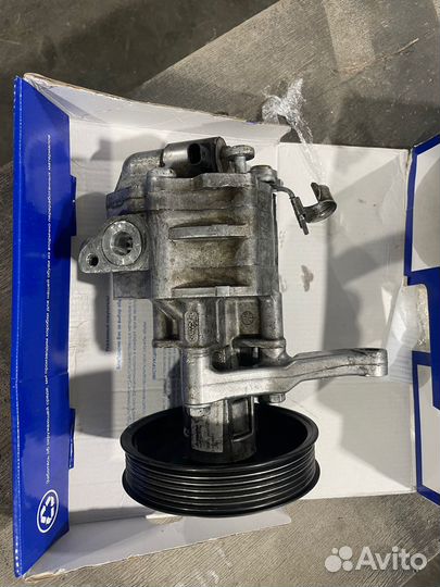 Насос гур BMW F15 Ф15 бмв F16 Ф16 32416867161