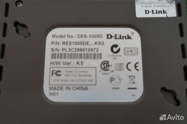 Коммутатор D-Link DES-1005D (9 штук)