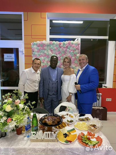 Поющий ведущий