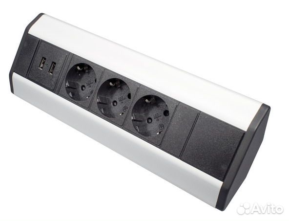 Блок розеток угловой 3uvro,2USB