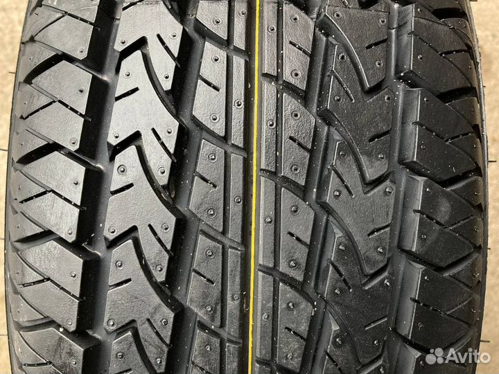 Nexen Roadian A/T 205/70 R15 104T