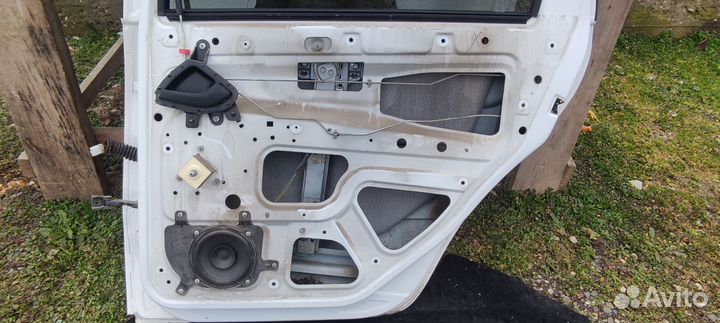 Дверь задняя правая LADA granta