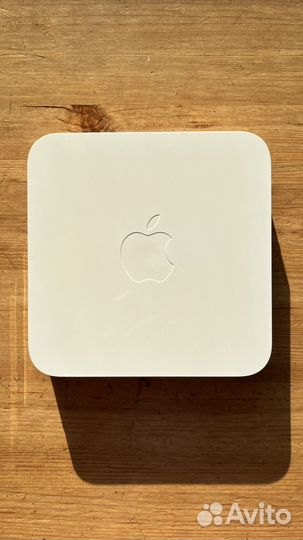 Apple AirPort Extreme 802.11n (5-го поколения)