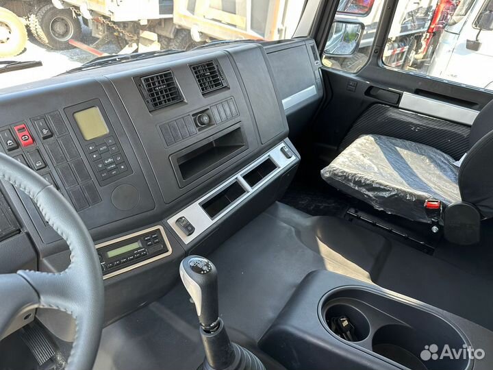 Shacman (Shaanxi) F3000, 2023