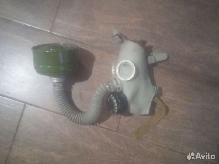 Противогаз