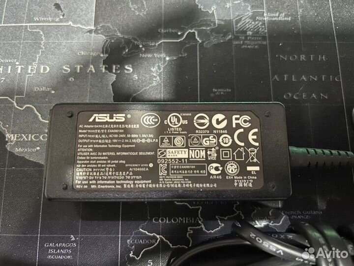 Блок питания (зарядка) для ноутбука Asus 19V 2.1A