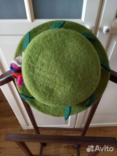 Шляпа яркая театр перфоманс новая