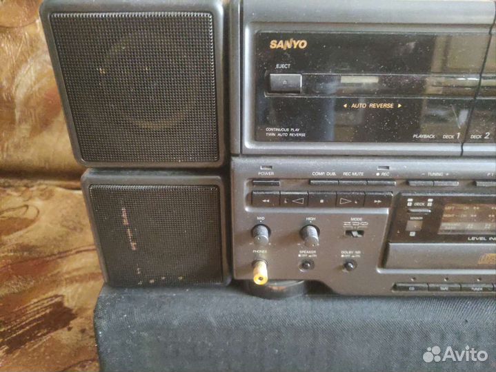 Музыкальный центр Sanyo Dc Sf3