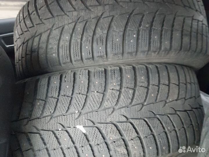 Laufenn I Fit Ice LW 71 235/55 R17