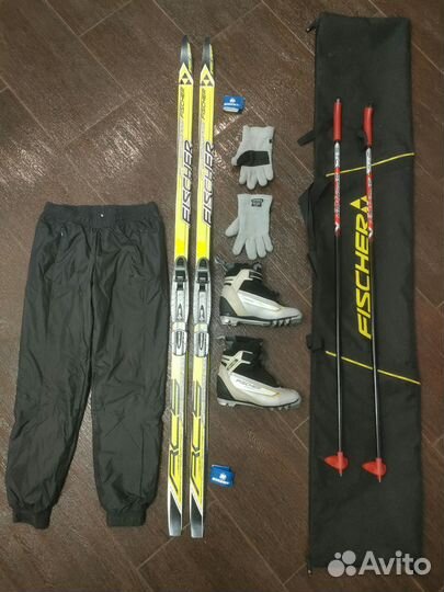 Лыжи беговые Fisher комплект