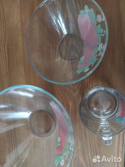 Салатники и кружка