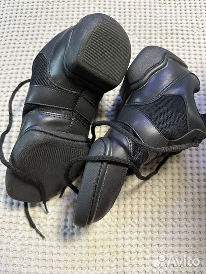 Обувь для танцев