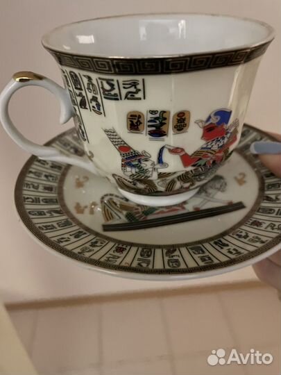 Чашки и боюдца