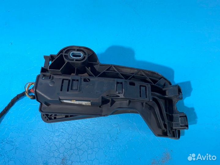 Педаль газа Volkswagen Golf 6 MK6 5K1 cgga 2010