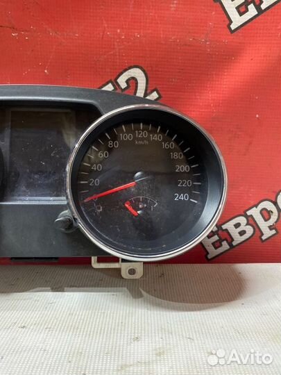 Панель приборов Nissan Qashqai J10 2.0 MR20 2013