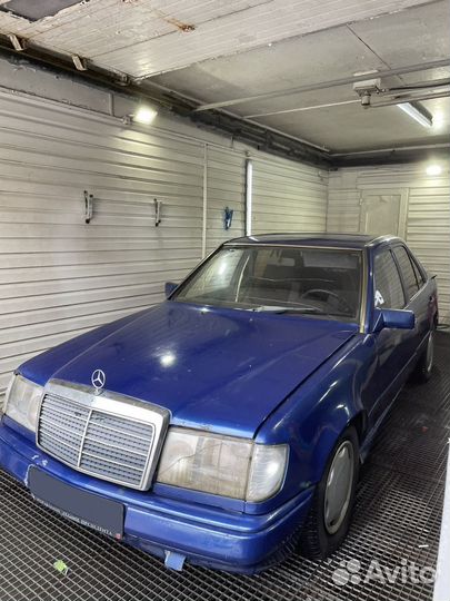 Mercedes-Benz W124 2.3 МТ, 1987, 320 100 км