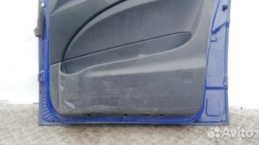 Дверь передняя правая mercedes benz vito W639 (UKR