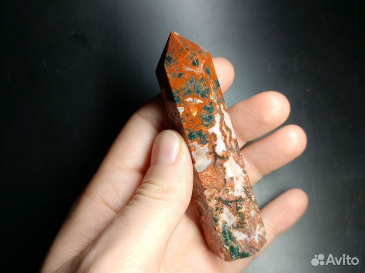 Красный железистый моховой агат crazy