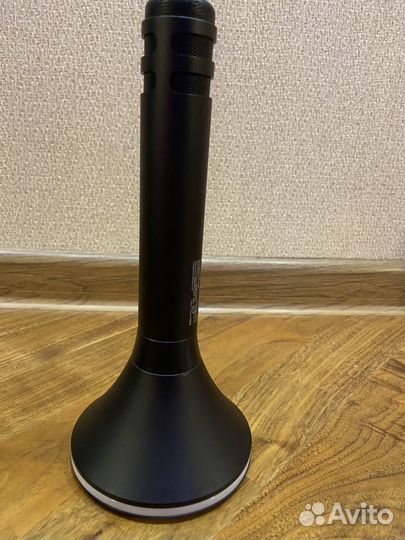 Микрофон momax