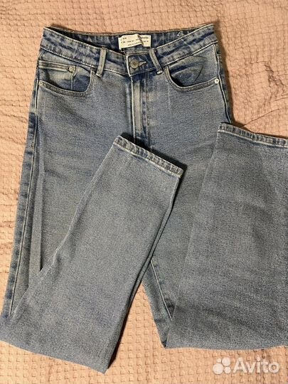 Джинсы женские stradivarius old money