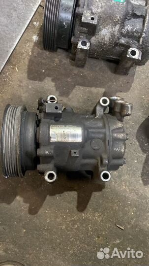 Компрессор кондиционера renault
