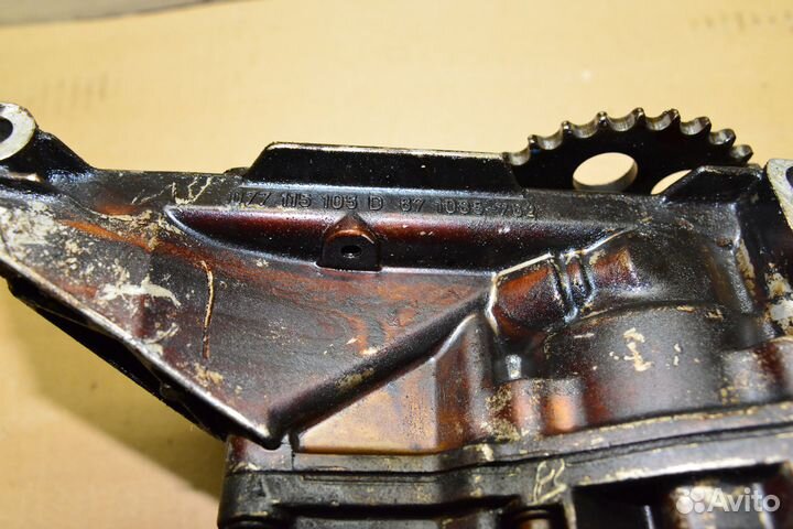 Насос масляный audi vag 077115105d