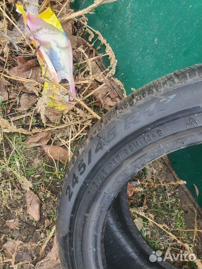 Pirelli Winter Sottozero 210 Serie II 245/45 R17