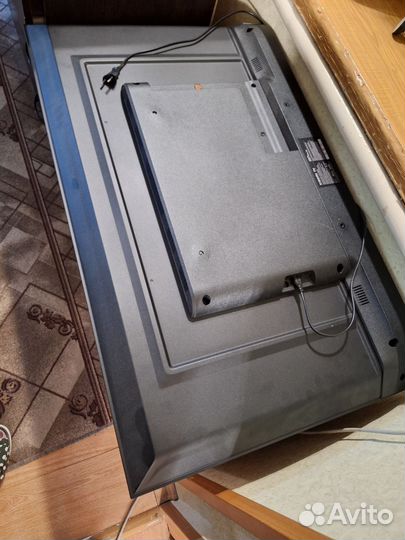 Телевизор на запчасти