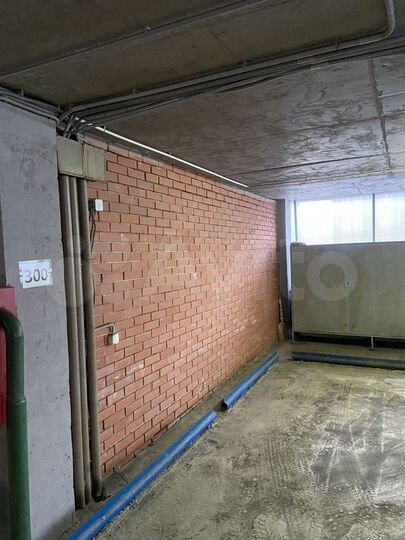 Машиноместо, 18 м²