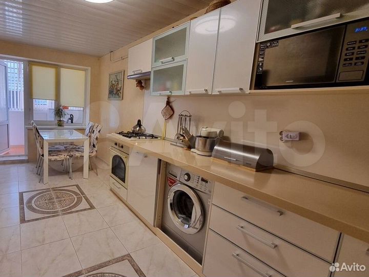 3-к. квартира, 57 м², 1/2 эт.