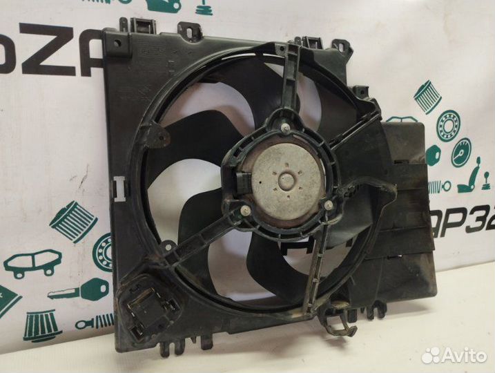Вентилятор охлаждения Nissan Note E11 CR14DE 2007