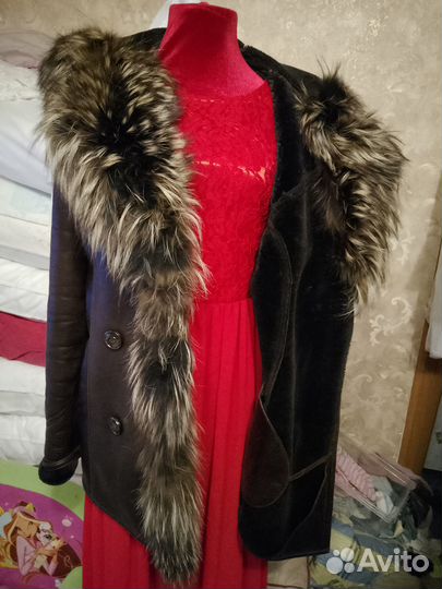 Дублёнка женская 52-54 с мехом