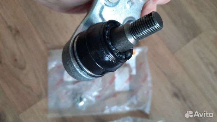 Шаровая опора toyota camry 40,50,70