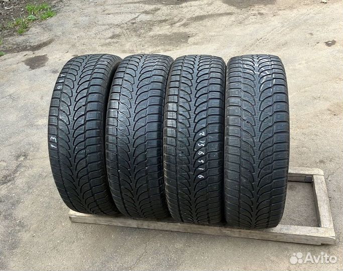 Bridgestone Blizzak LM-80 Evo 215/65 R16