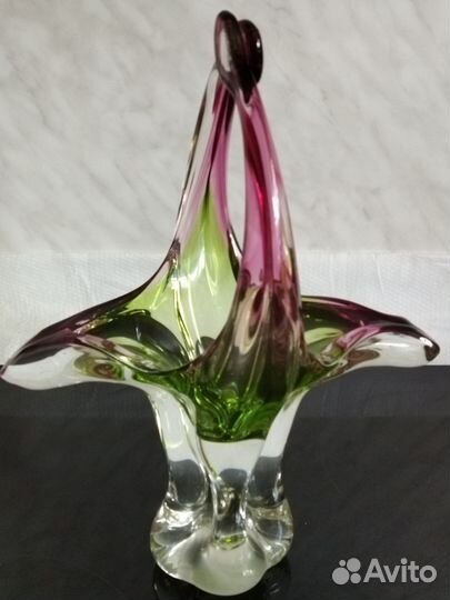 Ваза конфетница гутное стекло Чехословакия