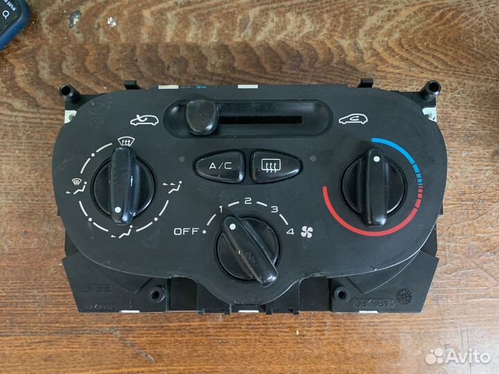 Peugeot 206 блок управления кондиционером