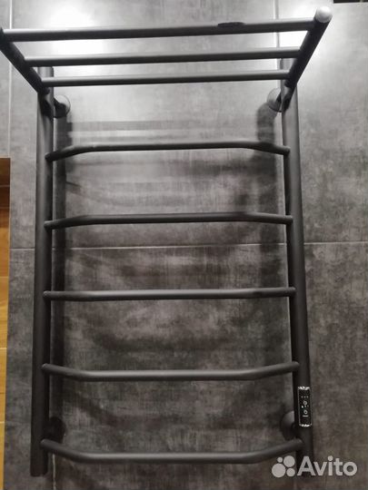 Монтаж кухонных вытяжек, варочных панелей