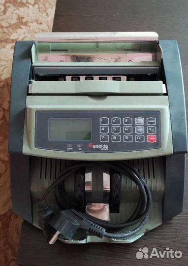 Счетчик банкнот cassida 5550 uv