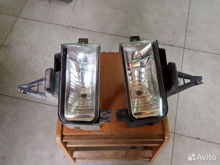 Противотуманная фара Toyota Land Cruiser 200 07-12