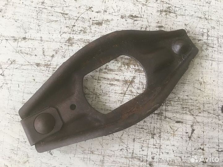 Вилка сцепления Mercedes w210