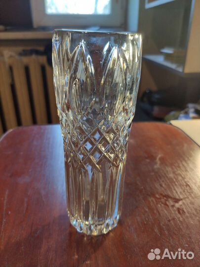 Хрустальная ваза