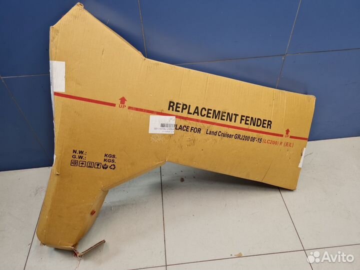 Крыло переднее правое Toyota Land Cruiser 200 2008