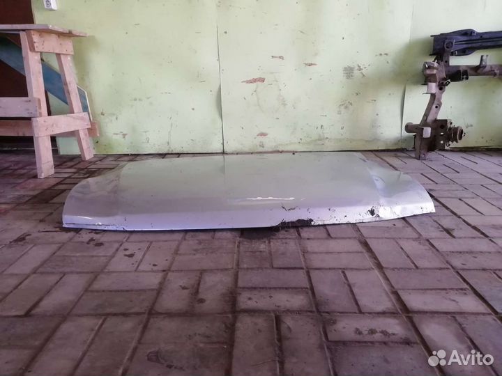 Капот Mitsubishi Montero Pajero 3