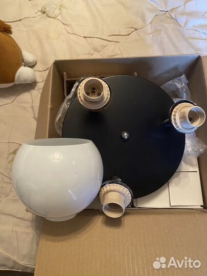 Люстра новая