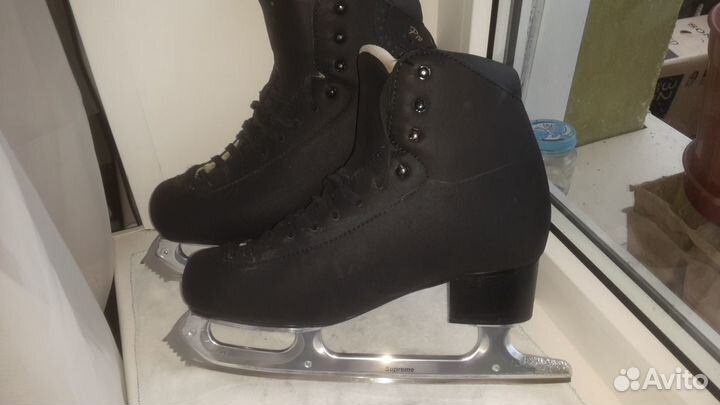 Коньки Risport rf3 pro/р255+matrix supreme 9 1/2