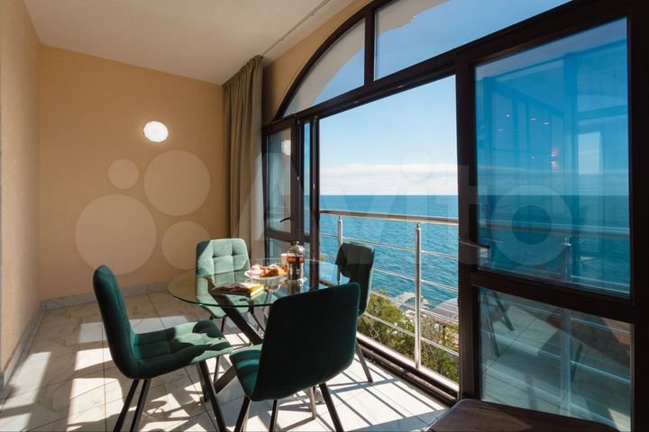 2-к. квартира, 52 м², 5/6 эт.