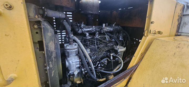 Фронтальный погрузчик Амкодор 332, 2008